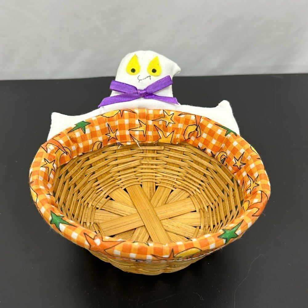 Halloween ghost basket